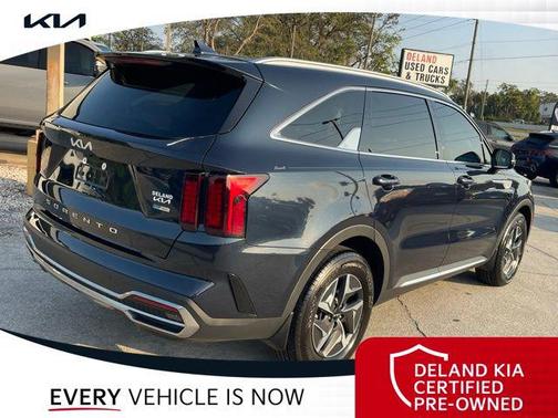 2022 Kia Sorento Hybrid S
