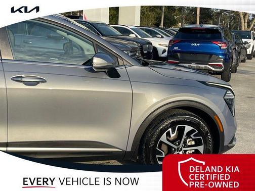 2025 Kia Sportage EX