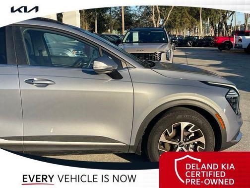 2025 Kia Sportage EX