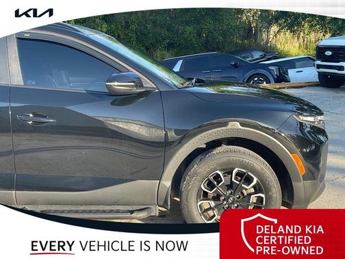 Phantom Black 2023 Hyundai SANTA CRUZ SEL Premium