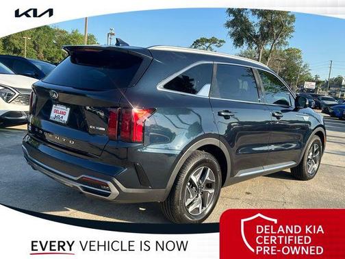 2021 Kia Sorento Hybrid EX