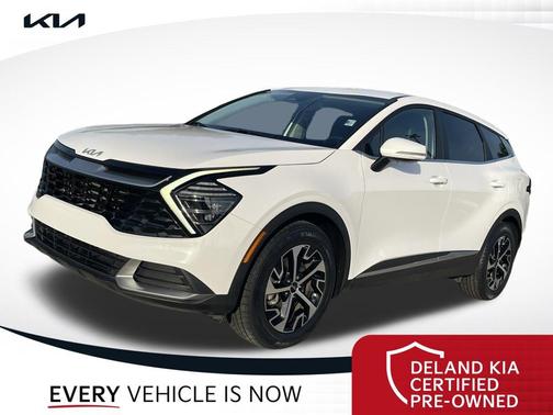 Glacial White Pearl 2024 Kia Sportage EX