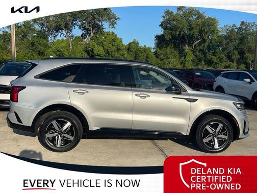 Sparkling Silver 2021 Kia Sorento EX