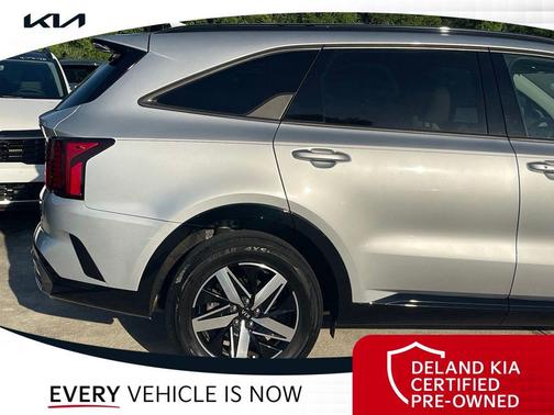 Sparkling Silver 2021 Kia Sorento EX