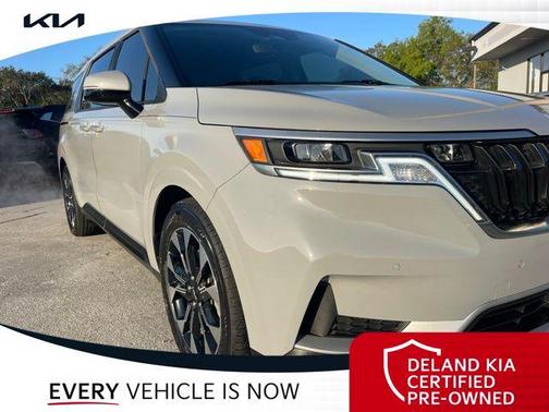 2024 Kia Carnival EX