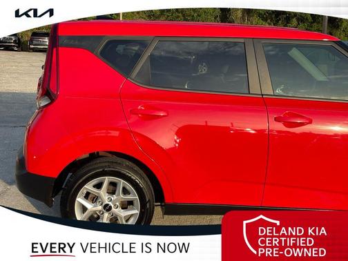 Inferno Red 2022 Kia Soul LX