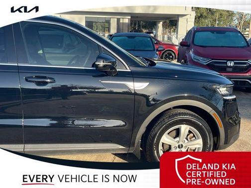 2023 Kia Sorento LX