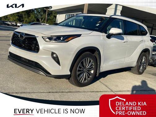 2022 Toyota Highlander Platinum