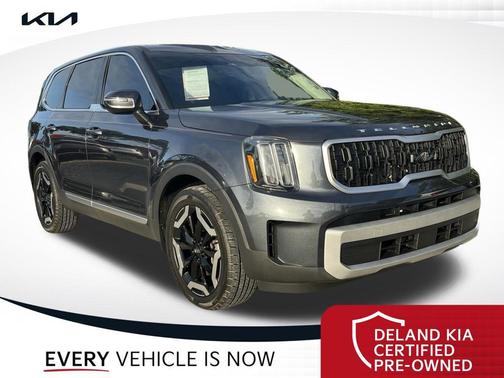 Gravity Gray 2024 Kia Telluride LX