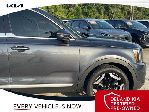 Gravity Gray 2024 Kia Telluride LX