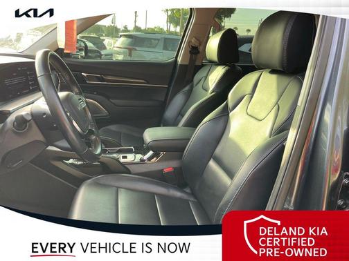 Gravity Gray 2024 Kia Telluride LX