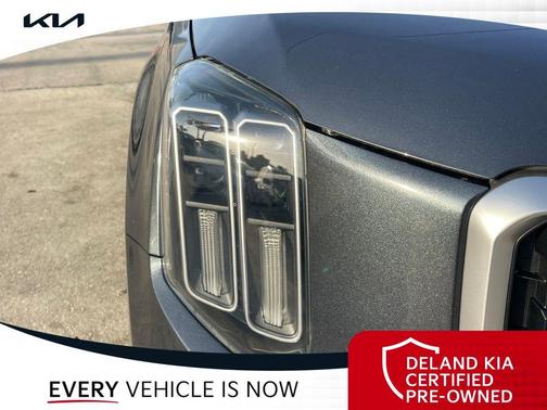 Gravity Gray 2024 Kia Telluride LX