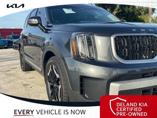 Gravity Gray 2024 Kia Telluride LX