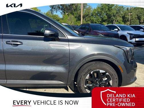 2024 Kia Sorento S