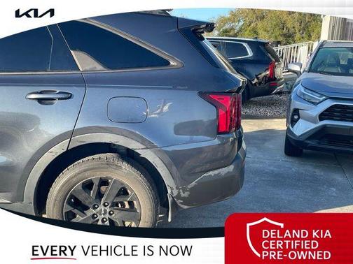 2023 Kia Sorento S