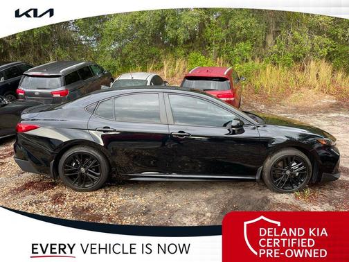 Midnight Black Metallic 2025 Toyota Camry SE