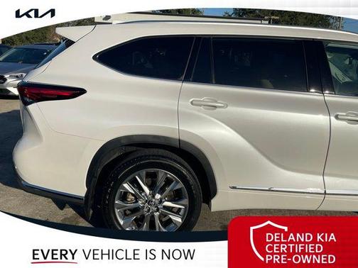 2023 Toyota Highlander Limited