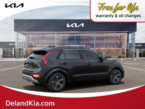 Interstellar Gr 2026 Kia Niro SX