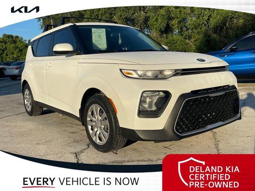 Snow White Pearl 2020 Kia Soul LX