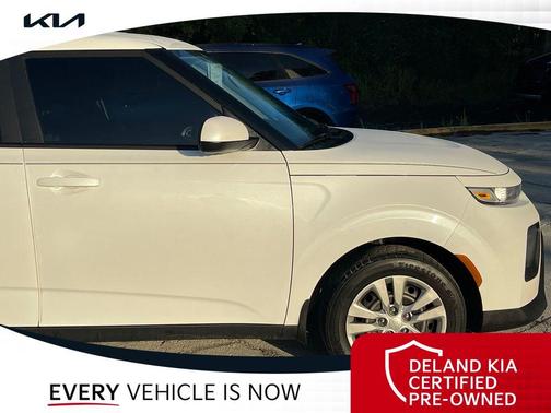 Snow White Pearl 2020 Kia Soul LX