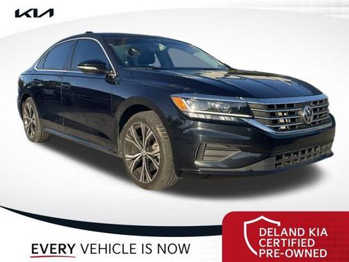 2022 Volkswagen Passat 2.0T SE