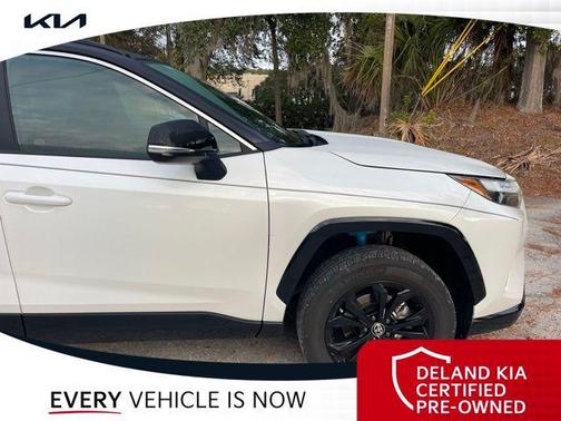 2023 Toyota RAV4 Hybrid SE