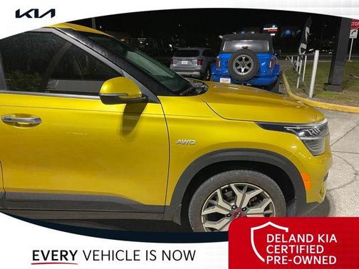Starbright Yellow 2023 Kia Seltos SX Turbo