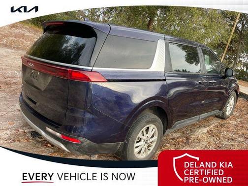 2023 Kia Carnival LX