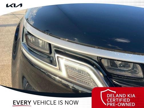 Aurora Black Pearl 2024 Kia Carnival LX