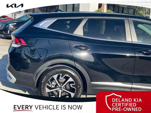 2025 Kia Sportage EX