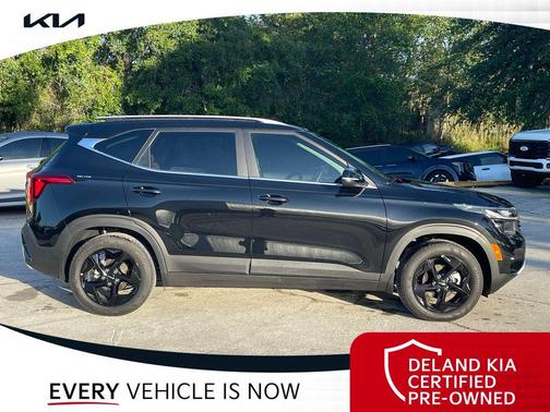 Fusion Black 2026 Kia Seltos EX