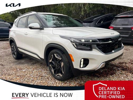 Snow White Pearl 2024 Kia Seltos SX