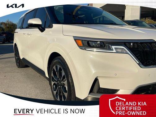 2024 Kia Carnival EX