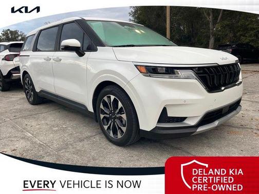 2024 Kia Carnival EX