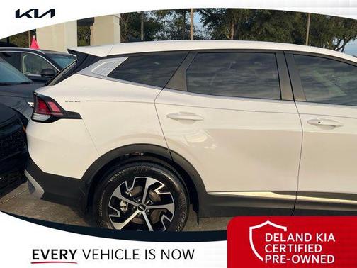 2025 Kia Sportage EX