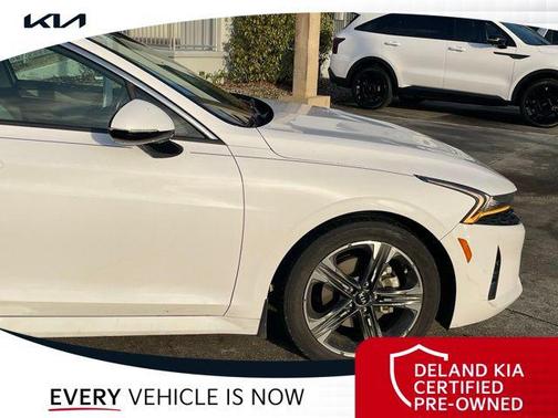 Glacial White Pearl 2021 Kia K5 EX