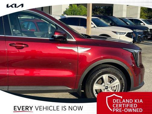 2025 Kia Sorento LX