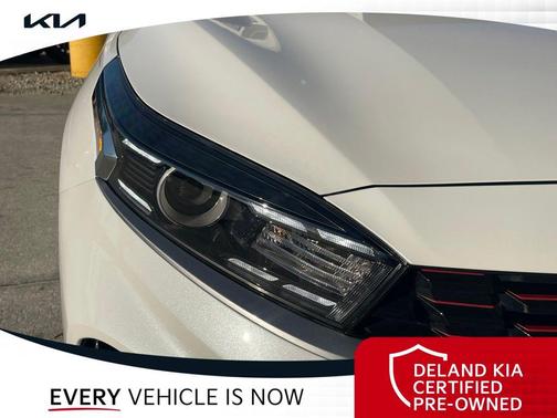 Snow White Pearl 2023 Kia Forte GT-Line