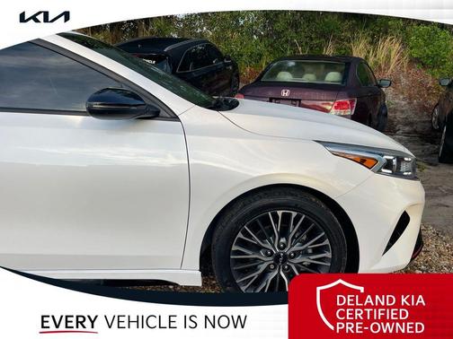 Snow White Pearl 2023 Kia Forte GT-Line