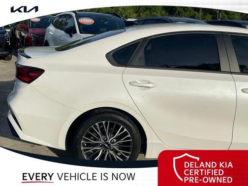 Snow White Pearl 2023 Kia Forte GT-Line