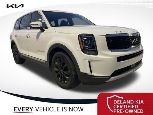 Glacial White Pearl 2022 Kia Telluride LX