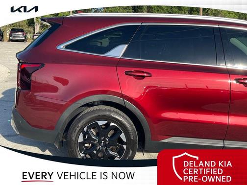 Dawning Red 2025 Kia Sorento S