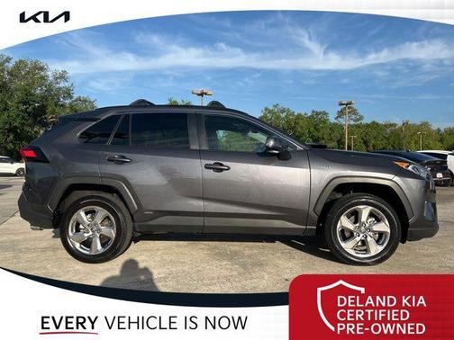 2021 Toyota RAV4 Hybrid XLE Premium