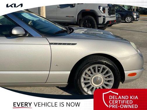 2004 Ford Thunderbird Premium