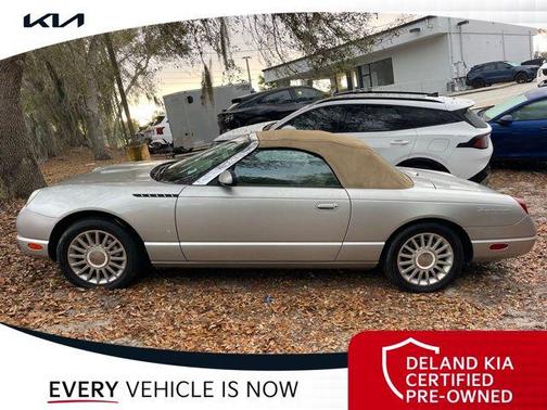 2004 Ford Thunderbird Premium