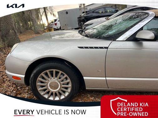 2004 Ford Thunderbird Premium