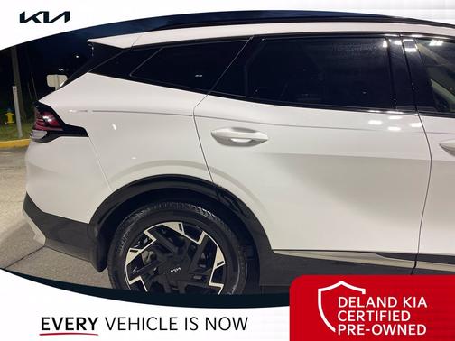 Glacial White Pearl 2025 Kia Sportage SX-Prestige