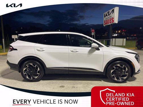 Glacial White Pearl 2025 Kia Sportage SX-Prestige