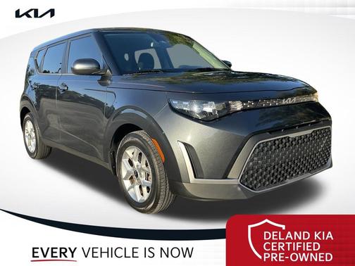 Gravity Gray 2023 Kia Soul LX