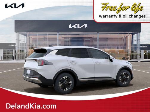 White Pearl 2026 Kia Sportage Hybrid LX